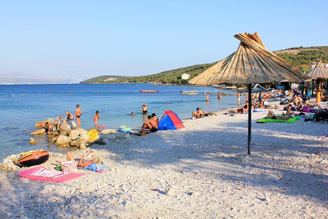 Apartments By The Sea Slatine, Ciovo - 11047 Esterno foto