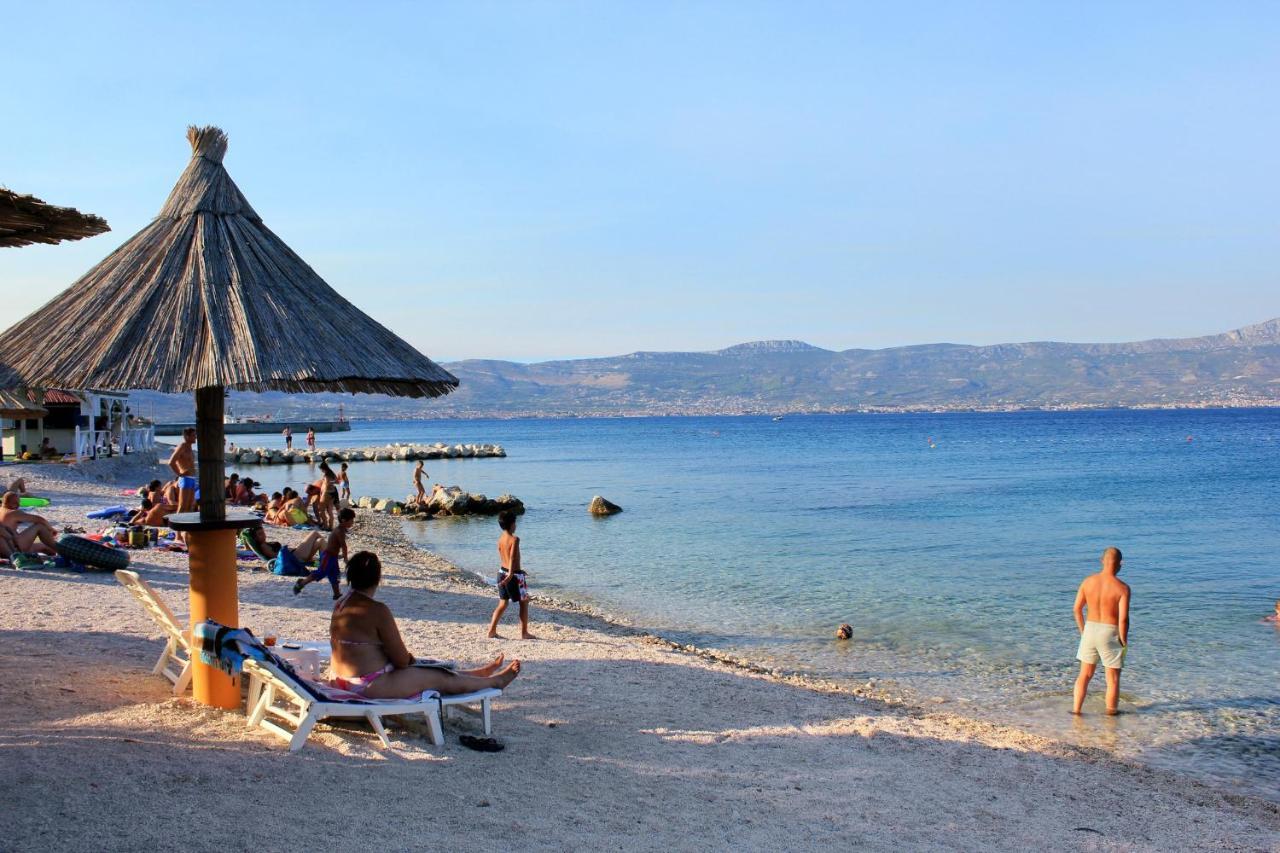 Apartments By The Sea Slatine, Ciovo - 11047 Esterno foto